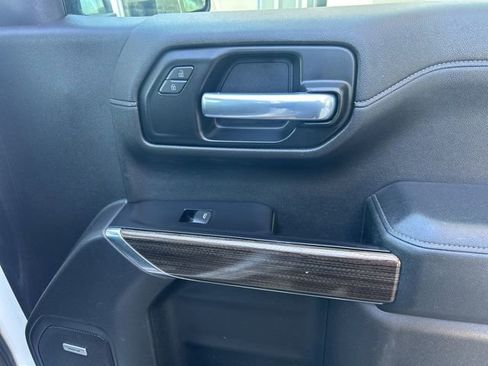 Used 2020 Chevrolet Silverado 1500 LT Trail Boss image 26