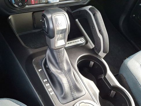 Used 2023 Ford Bronco Outer Banks image 16