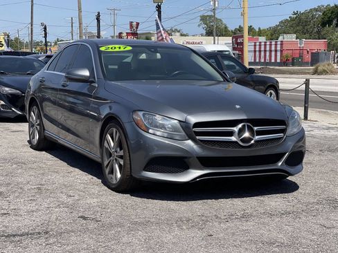 Used 2017 Mercedes-Benz C 300 Luxury image 5