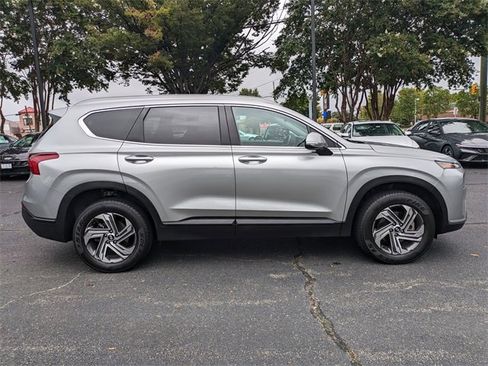 Used 2023 Hyundai Santa Fe SEL image 3