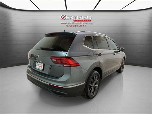 Used 2022 Volkswagen Tiguan SE image 6