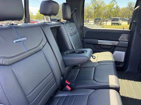 New 2026 Ford F250 Platinum image 24