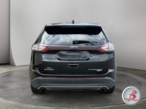 Used 2015 Ford Edge Titanium AWD/4WD image 6
