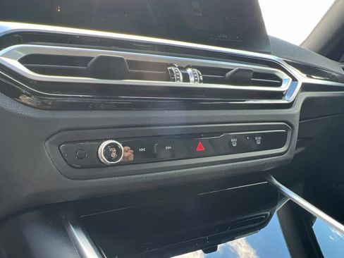 Used 2024 BMW 230i xDrive Coupe w/ Premium Package AWD/4WD image 28