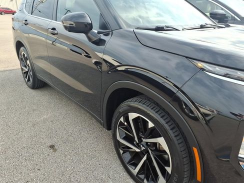 Used 2022 Mitsubishi Outlander SE FWD image 20