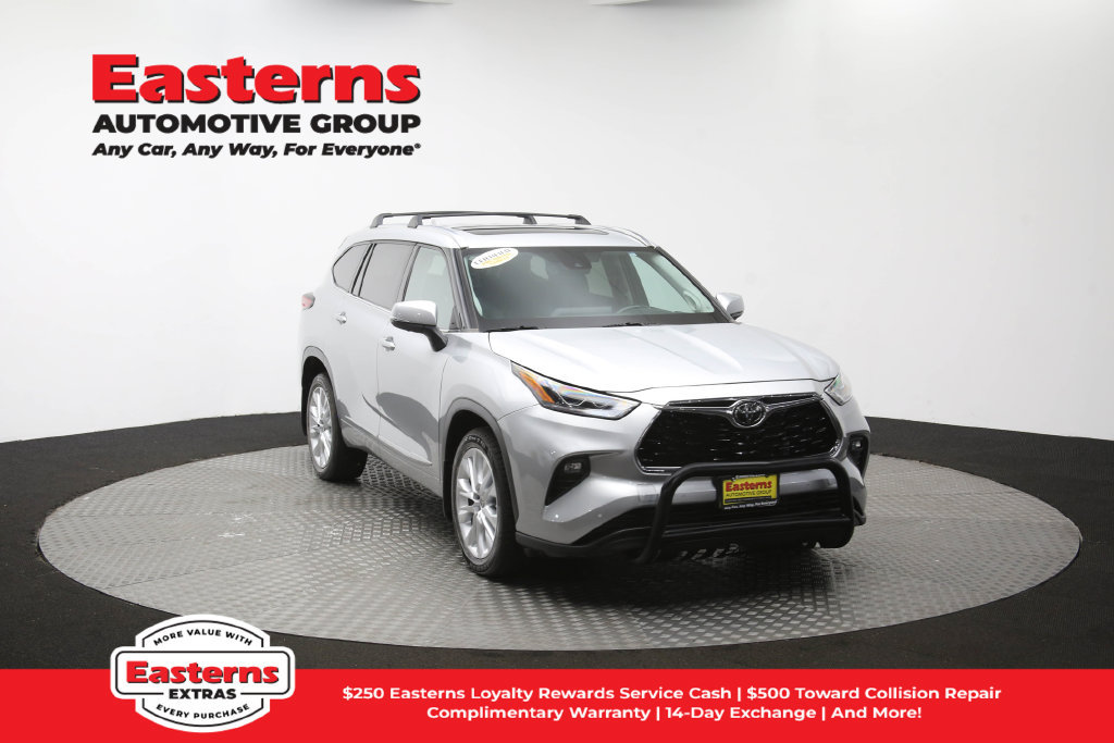 Used 2021 Toyota Highlander Limited AWD/4WD image 56