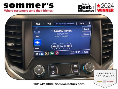 Certified 2023 GMC Acadia SLE w/ Driver Convenience Package image 16