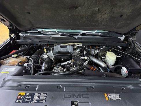Used 2015 GMC Sierra 2500 SLT w/ Duramax Plus Package image 29