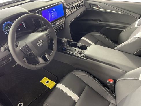 New 2026 Toyota Camry SE FWD image 21
