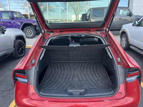 Used 2024 Toyota Prius XLE image 34