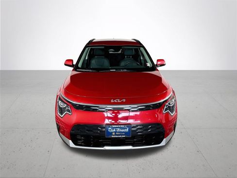 Certified 2023 Kia Niro Wind FWD image 3