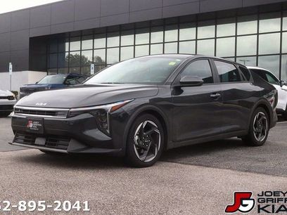 Certified 2025 Kia K4 EX