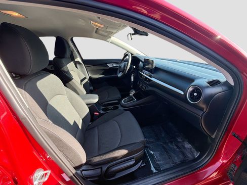 Used 2024 Kia Forte LXS image 30