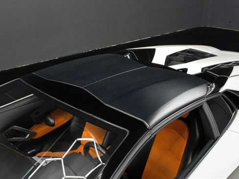 Used 2014 Lamborghini Aventador LP 700-4 AWD/4WD image 7