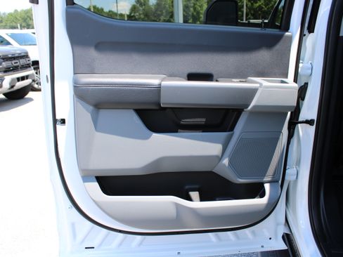 Used 2026 Ford F250 XLT AWD/4WD image 18