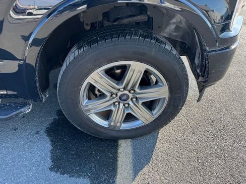 Used 2018 Ford F150 XLT w/ Equipment Group 302A Luxury image 9