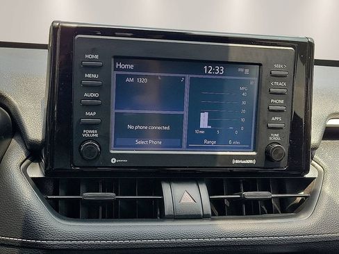 Used 2021 Toyota RAV4 XLE FWD image 15