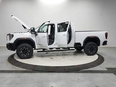 New 2026 GMC Sierra 2500 AT4X AWD/4WD image 12