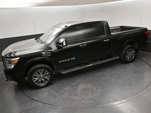 Used 2017 Nissan Titan Platinum Reserve AWD/4WD image 20