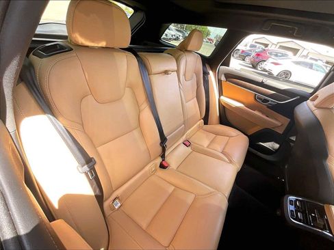Used 2023 Volvo V90 B6 Cross Country Ultimate AWD/4WD image 28