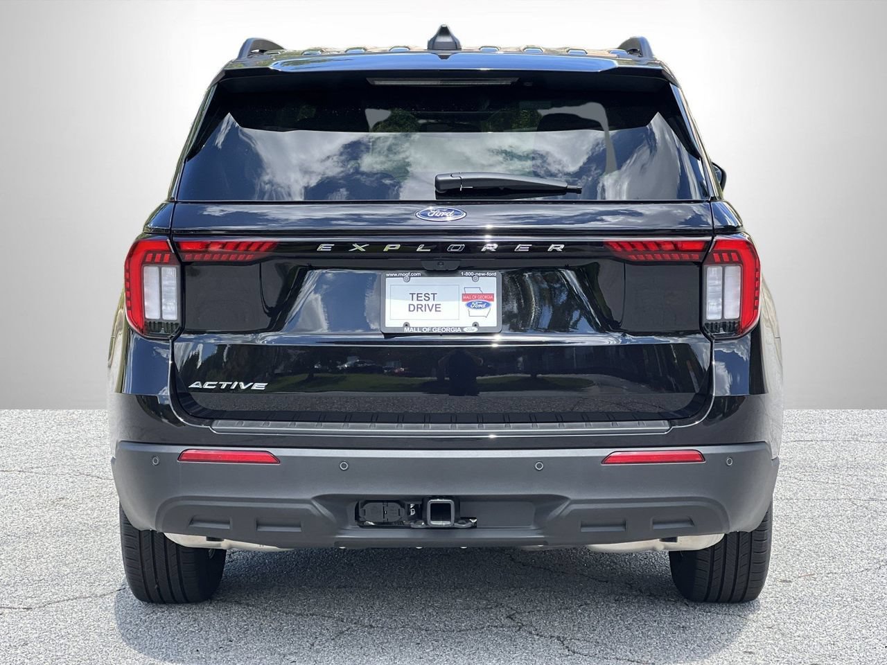 New 2026 Ford Explorer Active RWD image 22