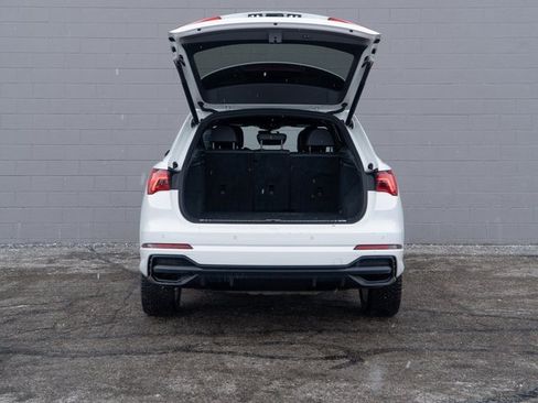 Used 2020 Audi Q3 2.0T Prestige w/ Prestige Package image 14