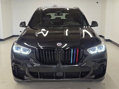 Used 2022 BMW X5 M50i w/ Executive Package AWD/4WD image 2