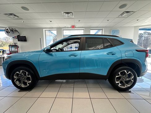 New 2026 Chevrolet Trax LT image 5