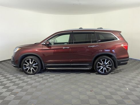 Used 2019 Honda Pilot Elite image 4