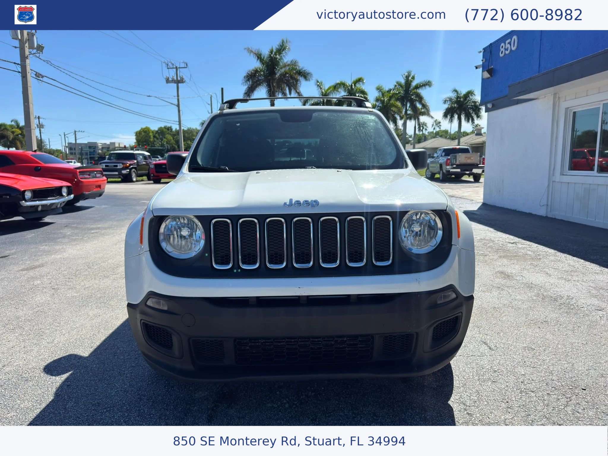 Used 2017 Jeep Renegade Sport w/ Power & Air Group FWD image 2