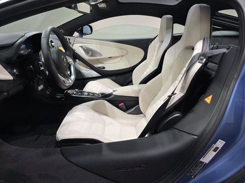 New 2026 McLaren GTS image 6