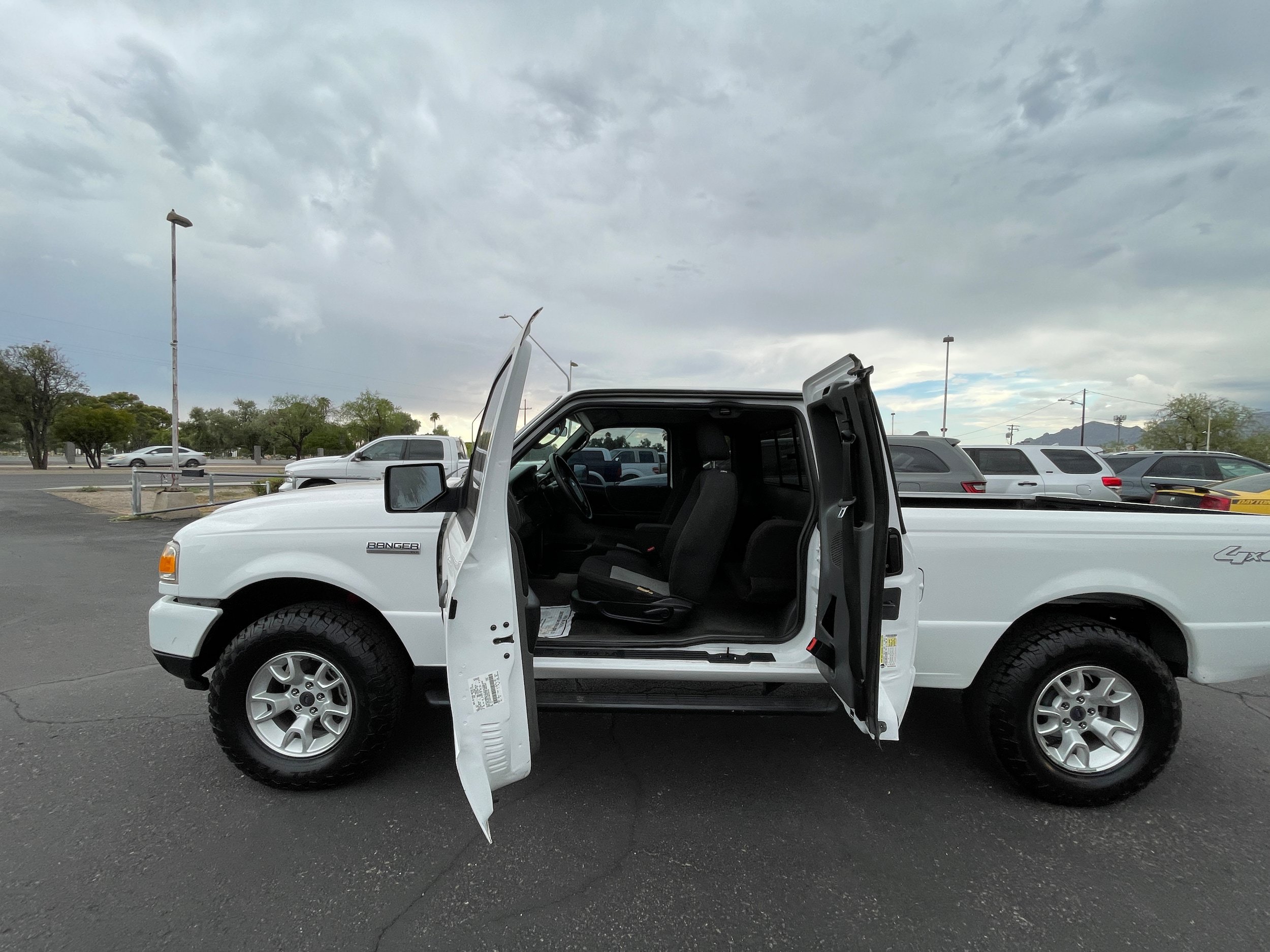 Used 2011 Ford Ranger XLT AWD/4WD image 17