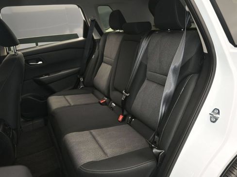 Certified 2026 Nissan Rogue SV AWD/4WD image 23