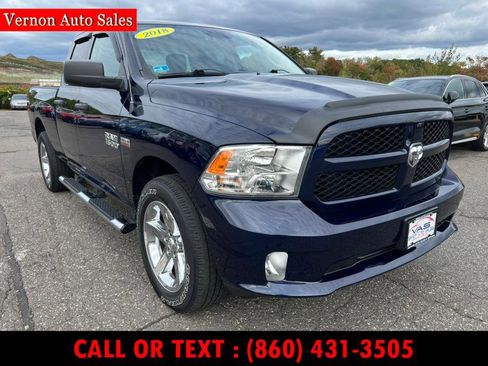Used 2018 RAM 1500 Express w/ Express Value Package image 3