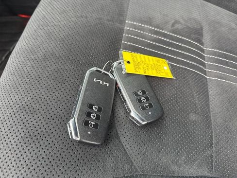 Used 2022 Kia EV6 GT-Line w/ GT-Line Suede Seat Package RWD image 33