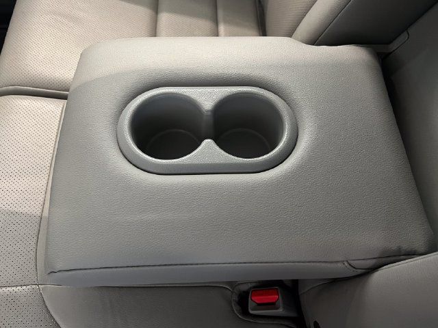 Used 2016 Honda CR-V EX-L image 32