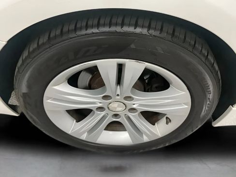 Used 2018 BMW 330e RWD image 27