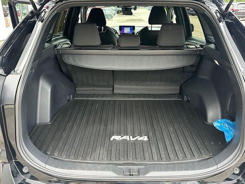 Certified 2024 Toyota RAV4 SE w/ Weather Package AWD/4WD image 11