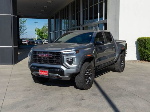 Used 2023 GMC Canyon AT4X AWD/4WD image 3