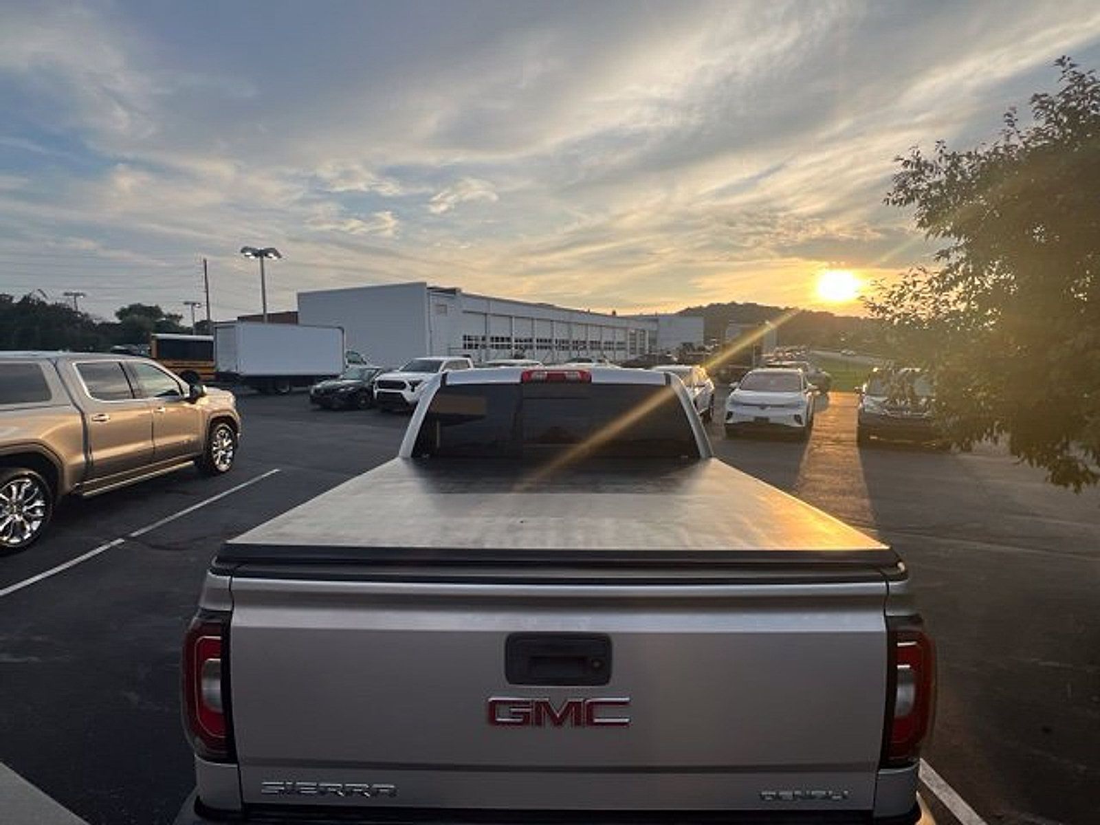 Used 2018 GMC Sierra 1500 Denali w/ Denali Ultimate Package AWD/4WD image 15