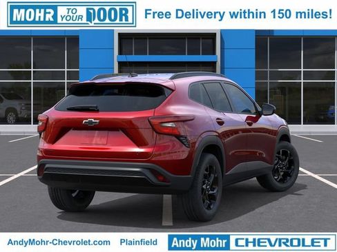 New 2026 Chevrolet Trax LT w/ Sunroof Package FWD image 6