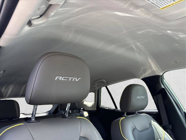 Used 2025 Chevrolet Trax ACTIV w/ Driver Confidence Package FWD image 28