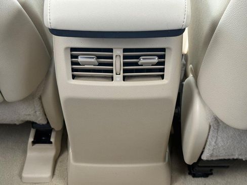 Used 2011 Lexus RX 350 AWD w/ Premium Pkg image 15