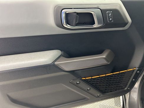 Used 2022 Ford Bronco Badlands image 13