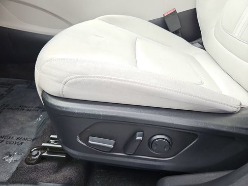 Used 2025 Hyundai Tucson SEL FWD image 24