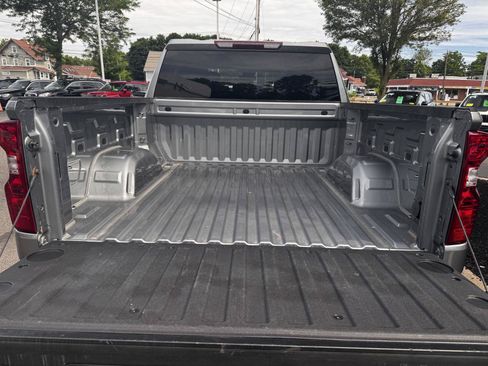 Certified 2023 Chevrolet Silverado 1500 LT AWD/4WD image 13