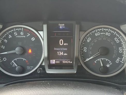 Certified 2022 Toyota Tacoma SR5 w/ Technology Package image 25