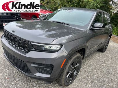 New 2025 Jeep Grand Cherokee Laredo