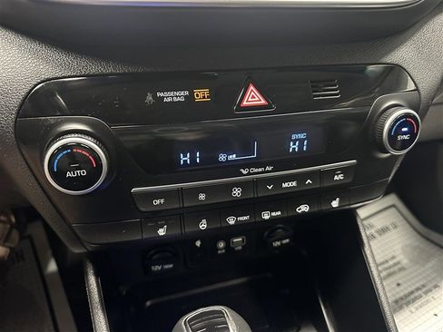 Used 2019 Hyundai Tucson Limited AWD/4WD image 24