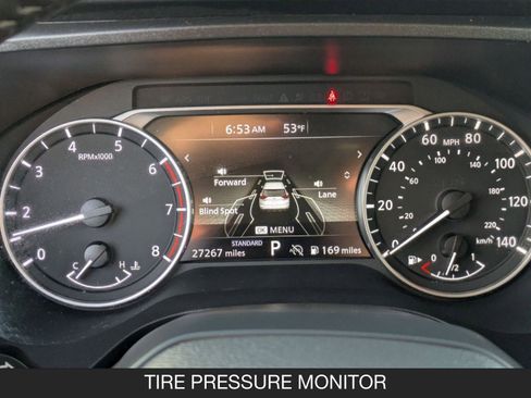 Used 2025 Nissan Rogue SV image 19